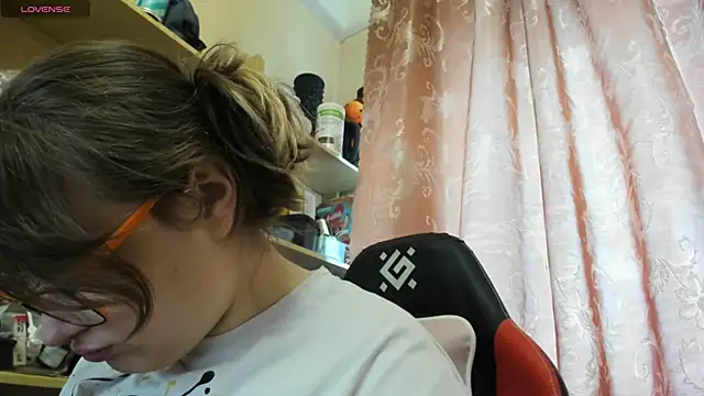 Seductive She Wolf online show from 03/29/26, 03:23