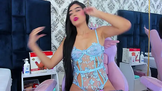 Mia-Monroe online show from 03/04/25, 07:54