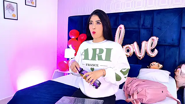 Mia-Monroe online show from 02/17/26, 12:34