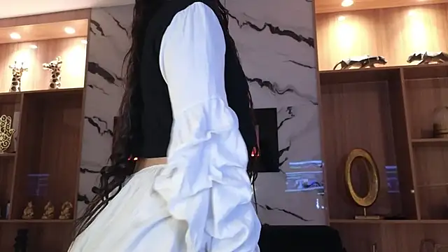 Sophia Cambpell online show from 12/04/25, 09:45