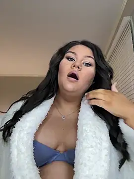 gracee2024 online show from 12/26/24, 03:38