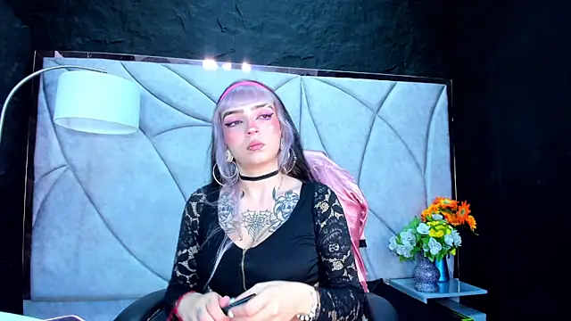 Samantha Smiith online show from 04/15/26, 03:57