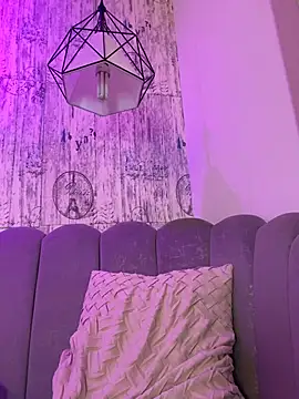 AbyThompson online show from 04/06/26, 08:10