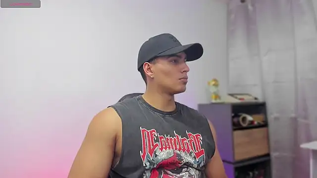 JamesGraay online show from 12/15/25, 09:24