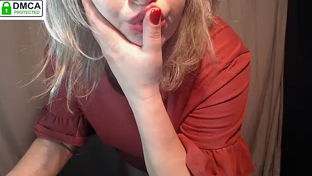 Snapshot of 1BECHA1 chatting on 03/08/25, 04:12 1BECHA1 online show from 03/08/25, 04:12