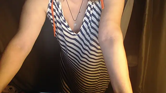 Snapshot of 1BECHA1 chatting on 10/30/25, 11:27 1BECHA1 online show from 10/30/25, 11:27