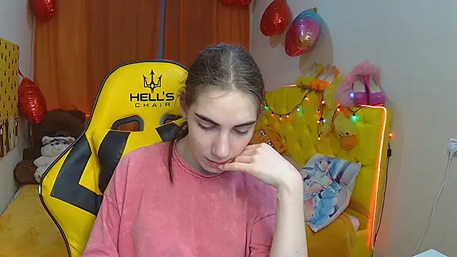 NikaStark  online show from 03/18/25, 04:26