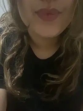 yassminsexy22 online show from 03/05/26, 07:21