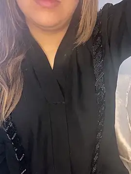 yassminsexy22 online show from 04/17/26, 10:29