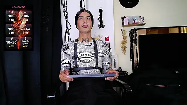 Snapshot of akinoro_ chatting on 02/21/26, 04:52 akinoro online show from 02/21/26, 04:52