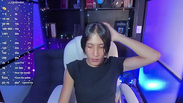Snapshot of CamilaHarperr_ chatting on 12/12/24, 03:21 CamilaHarperr online show from 12/12/24, 03:21
