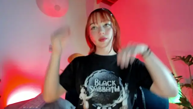 sweeet peach online show from 03/24/26, 03:44