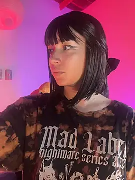 sweeet peach online show from 03/26/26, 05:02