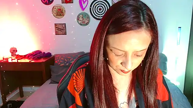 catalinamommyx online show from 02/12/26, 02:06