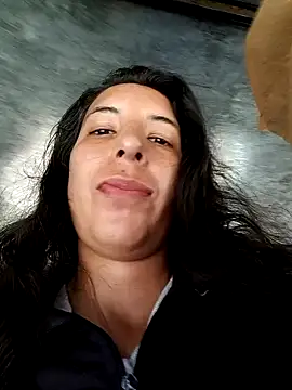 Snapshot of Bonny_Klote chatting on 01/16/25, 04:07 Bonny Klote online show from 01/16/25, 04:07