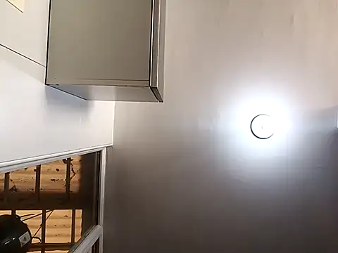 Snapshot of Bonny_Klote chatting on 11/11/25, 01:44 Bonny Klote online show from 11/11/25, 01:44