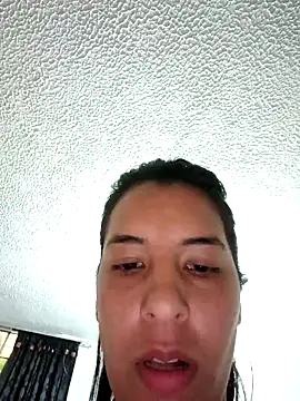 Snapshot of Bonny_Klote chatting on 12/02/25, 05:52 Bonny Klote online show from 12/02/25, 05:52