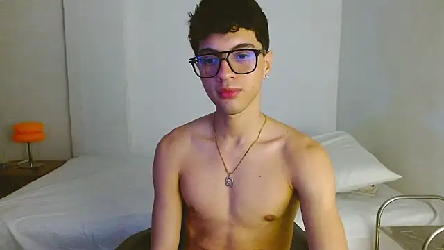 Angelligth online show from 11/29/25, 03:42