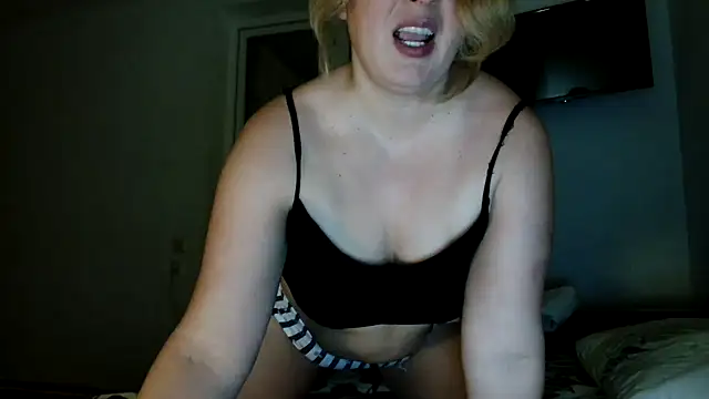  CattrinaVegas  online show from 12/26/24, 07:05