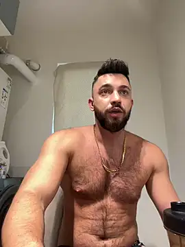 Snapshot of LoveIsBlind_ chatting on 12/07/24, 08:11 LoveIsBlind  online show from 12/07/24, 08:11