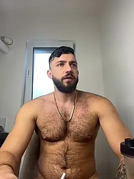 Snapshot of LoveIsBlind_ chatting on 12/10/24, 08:19 LoveIsBlind  online show from 12/10/24, 08:19