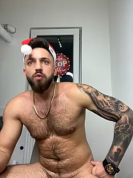 Snapshot of LoveIsBlind_ chatting on 12/24/24, 10:28 LoveIsBlind  online show from 12/24/24, 10:28