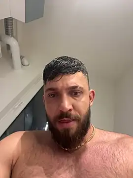 Snapshot of LoveIsBlind_ chatting on 01/30/25, 09:58 LoveIsBlind  online show from 01/30/25, 09:58