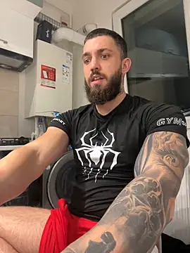 Snapshot of LoveIsBlind_ chatting on 10/27/25, 07:40 LoveIsBlind  online show from 10/27/25, 07:40