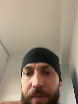 Snapshot of LoveIsBlind_ chatting on 01/11/26, 07:08 LoveIsBlind online show from 01/11/26, 07:08