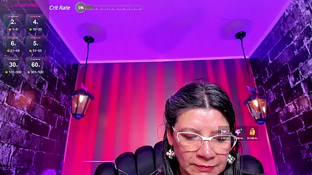 Snapshot of Madame_Jay chatting on 01/05/25, 01:35 Madame Jay online show from 01/05/25, 01:35