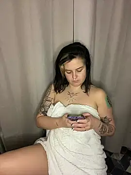 NaomiSquirts online show from 12/09/24, 11:03