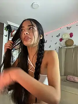 Snapshot of lina_pink chatting on 01/30/25, 11:24 lina pink online show from 01/30/25, 11:24