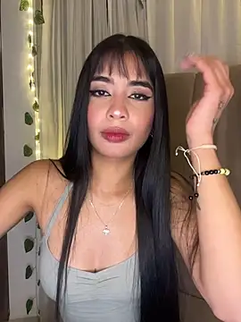 lina pink online show from 01/15/26, 12:26