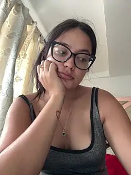 Snapshot of Karla-sexy01 chatting on 01/06/25, 04:23 Karla-sexy01 online show from 01/06/25, 04:23