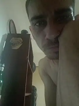 Snapshot of dangerman94 chatting on 01/13/26, 06:51 dangerman94 online show from 01/13/26, 06:51