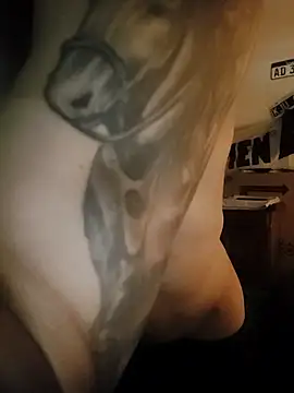 Snapshot of dangerman94 chatting on 02/26/26, 05:45 dangerman94 online show from 02/26/26, 05:45