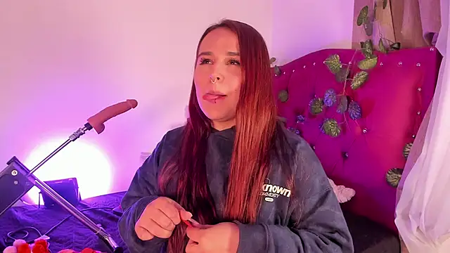 evy orange1 online show from 01/31/25, 01:01