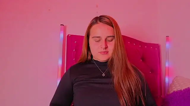 evy orange1 online show from 11/23/25, 04:01