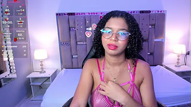 Snapshot of MilaHall_ chatting on 01/31/25, 03:52 MilaHall online show from 01/31/25, 03:52