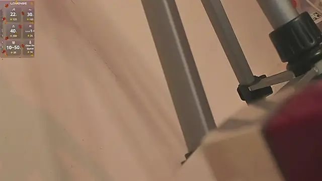 Snapshot of MilaHall_ chatting on 10/24/25, 04:09 MilaHall online show from 10/24/25, 04:09