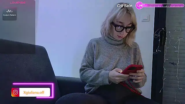 Snapshot of Giuliana_baby chatting on 01/21/25, 08:08 Giuliana baby online show from 01/21/25, 08:08