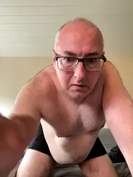 Ronaldo50 DK online show from 09/10/25, 04:07