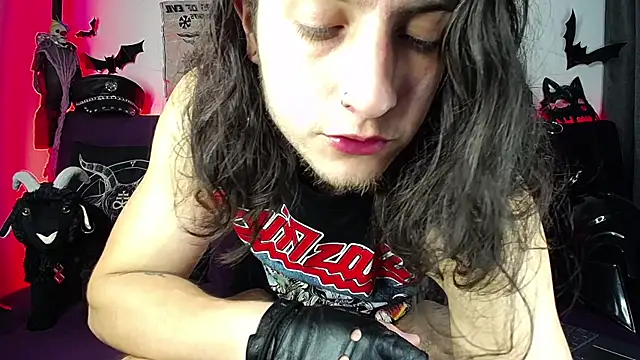 blckwolf 6 online show from 11/06/25, 10:21