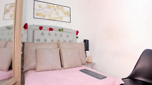 Katalella murillo online show from 02/28/25, 03:26