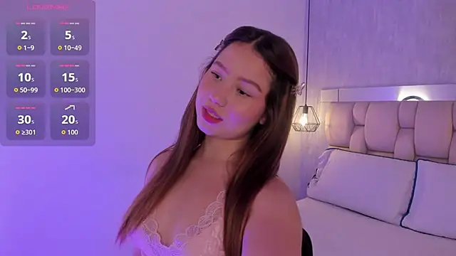 Roxie-Summers11 online show from 01/09/26, 07:37