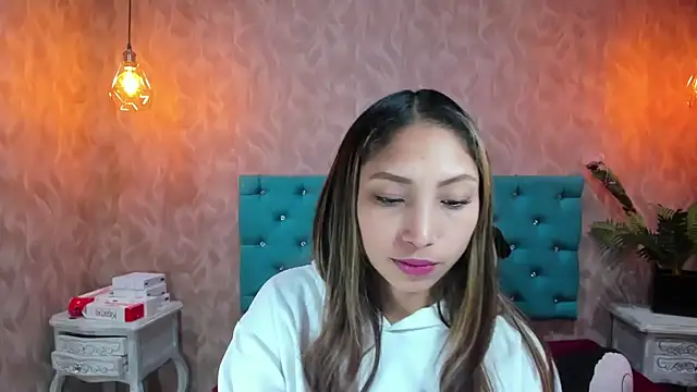 MadelineDoll online show from 09/25/25, 01:15