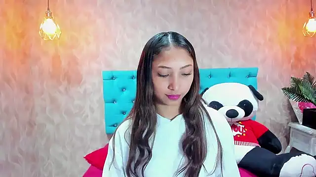 MadelineDoll online show from 03/25/26, 01:50