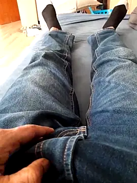 Snapshot of Big_Dick_22_in_Room chatting on 03/03/25, 02:37 Big Dick 22 in Room online show from 03/03/25, 02:37