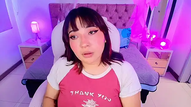 Emma monserrat online show from 10/18/25, 07:36