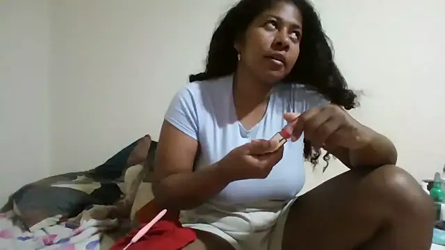 Ivon-09 online show from 04/08/26, 12:27